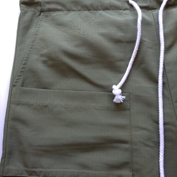 Local European Olive Green Oversized Rip Stop Pants New NWT 100% Polyester XS/S - Picture 9 of 14